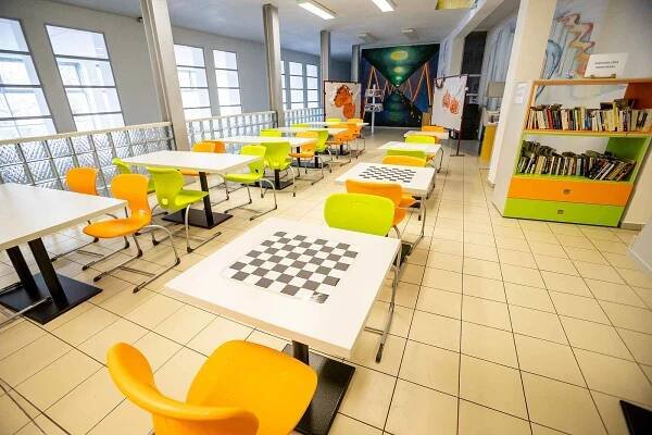 Gymnázium a Obchodní akademie, 6. listopadu 2024, Orlová-Lutyně.