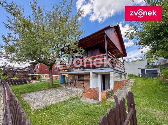 Chata Zlín - Malenovice, velká zahrada 367 m2, skleník | Reality.iDNES.cz 