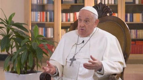 Vatikán žehlí papežovy výroky. Vedoucí diplomacie se postavil na stranu Ukrajiny