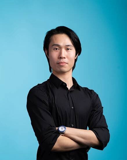 Huo Liang – Yan Ballet Academy