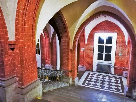 Apolináře čeká první velká rekonstrukce. Stavět se bude za provozu | PrahaIN 