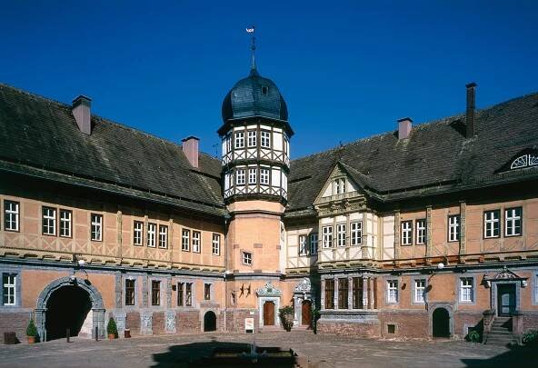 Sieben Schlösser – im Weserbergland
