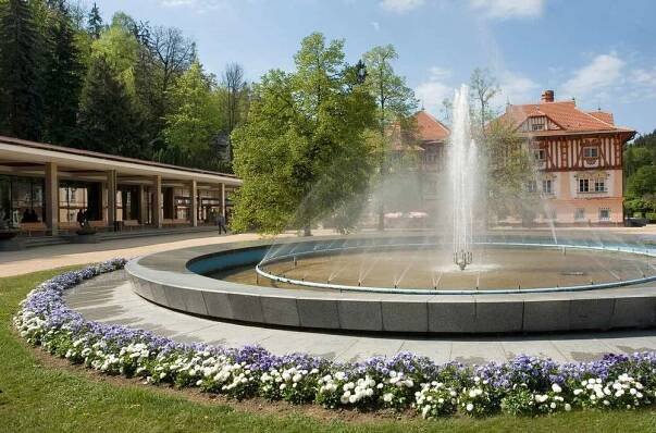Divadelní Luhačovice slaví čtvrt století a přinesou do města divadelní zážitky – Kudy z nudy 