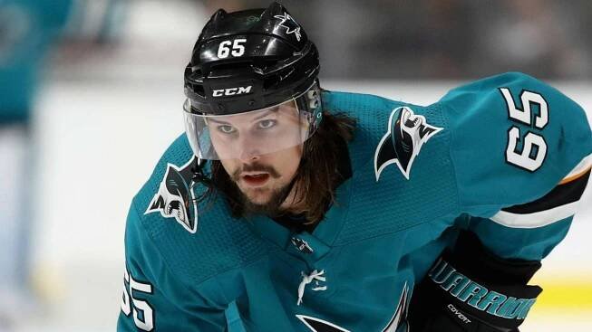 [100+] Erik Karlsson Wallpapers