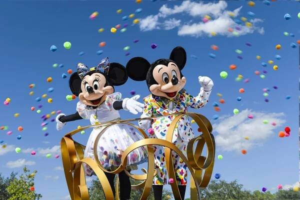 Disneyland versus Disney's California Adventure