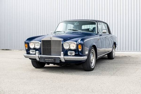 1975 ROLLS-ROYCE Silver Shadow LWB