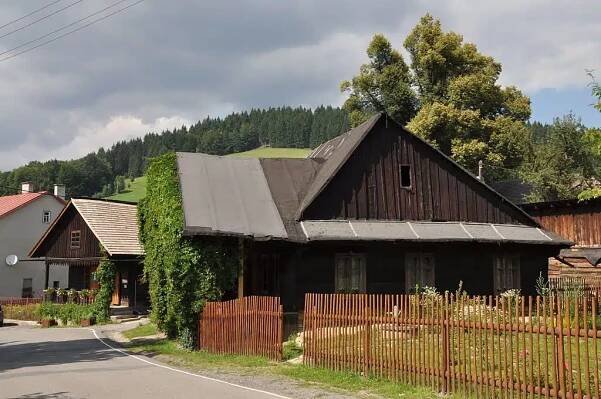 Velké Karlovice, Valašsko se vším všudy - Toulavé Šlápoty