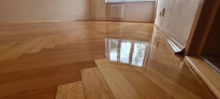 Renovace dřevěných podlah - parket od 535 Kč Ústí nad Labem, Všebořice PODLAHY JONÁŠ s.r.o. • Firmy.cz