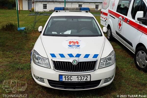 Obecní policie Velký Osek - Škoda Octavia II - TECHNIKAIZS.cz