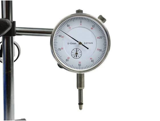 Číselníkový hloubkoměr s magnetickou základnou G02624