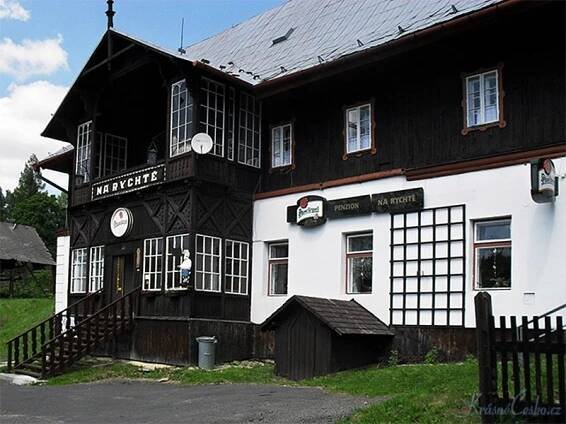 Krásné Česko - turistický průvodce s rozsáhlou databází ubytování, restaurací, památek a sportovišť.
