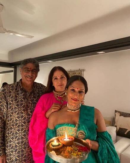 Neena Gupta Age, Height, Biography 2024 Wiki, Net Worth, Boyfriend - Trusted Networth of Famours Celebrities