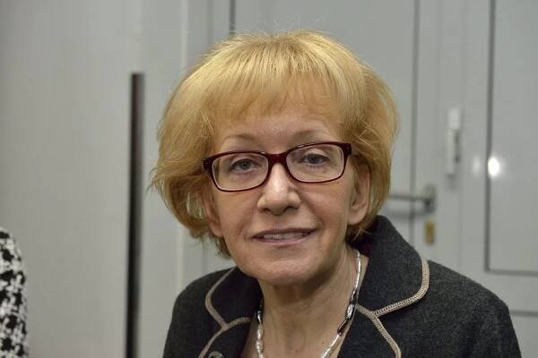 Je Válková ministryně (ne)spravedlnosti? Takhle parkuje její limuzína!