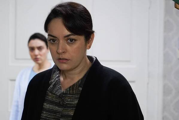Masumlar Apartmanı - Episode 18 - Z filmu - Ezgi Mola