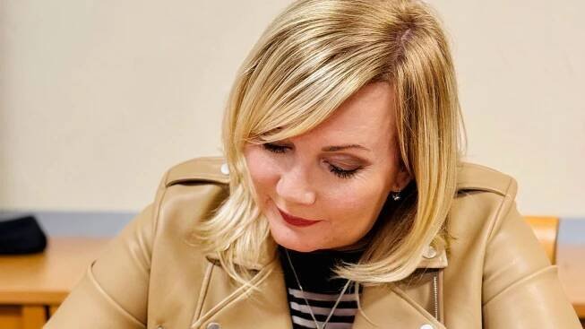 Schillerová si naběhla! Mafiánská teta a Dorota Máchalová české politiky