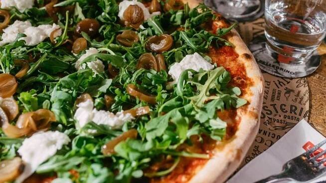 Quiénes somos – L’Osteria: Pizza legendaria y pasta con mucho amore - Spanish
