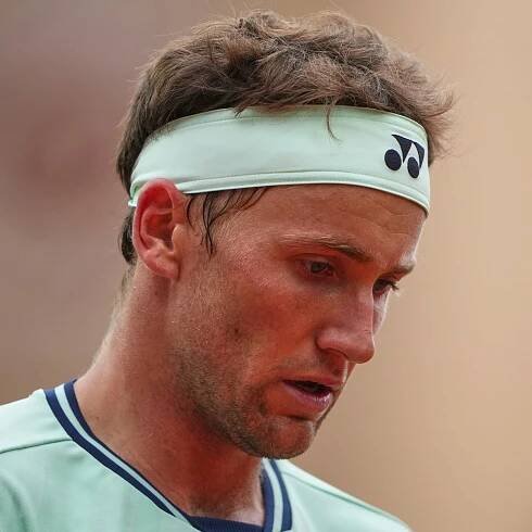 Casper Ruud hits out at rankings ‘rat race’ after shock French Open exit