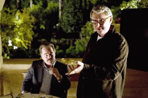 CHARLIE WILSON'S WAR, Philip Seymour Hoffman, director Mike Nichols, on set, 2007. ©Universal