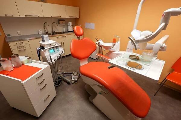 Dentální hygiena, hygienistka, hygienista Brno - Lucie Nováková, DiS., čisté zuby
