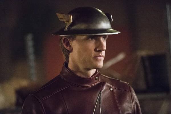 No, That Was Not Teddy Sears In The Flash Movie