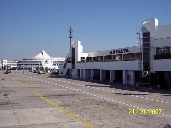 Letiště Antalya