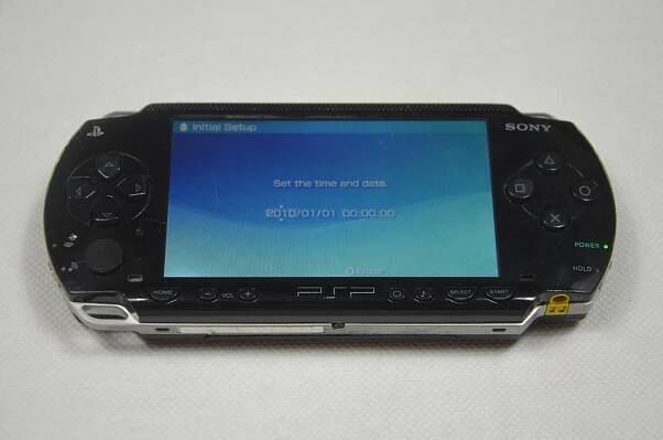 Sony Playstation Portable (PSP) PSP-1000 - Počítače a hry