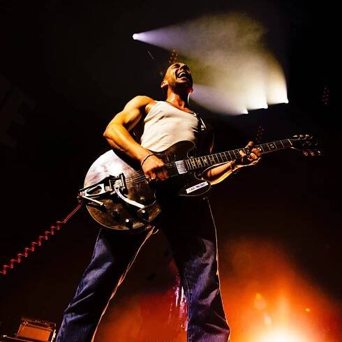 Miles Kane Live Image