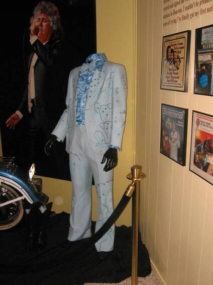 Freddy Fender