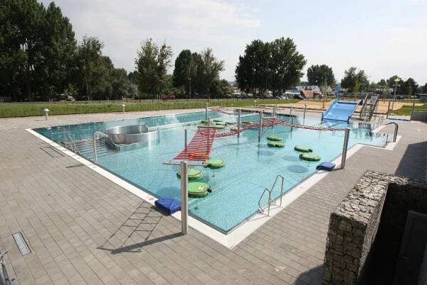 Vstupné do nového aquaparku na Brněnsku bude necelá pětistovka