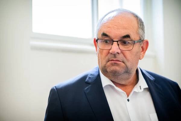 Pelta a Kratochvílová jsou v kauze manipulování se sportovními dotacemi vinni, rozhodl i napotřetí soud