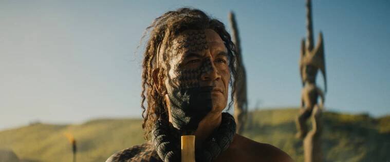 Válečný velitel - Město květin - Z filmu - Temuera Morrison