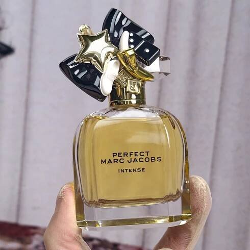 Marc Jacobs Perfect Intense