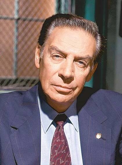 Jerry Orbach - Fotogalerie - FDb.cz