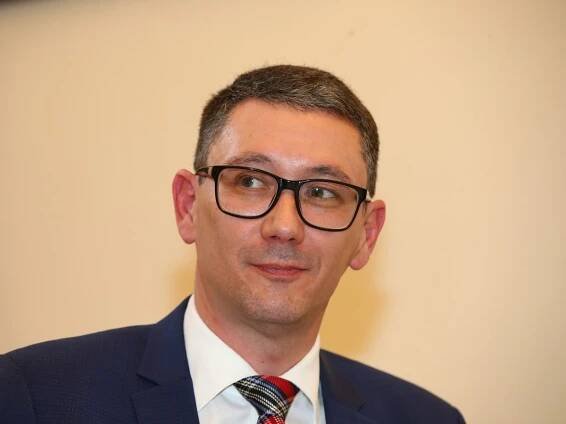 Vladimír Mertlík: Probuzení Jiřího Ovčáčka aneb Jak se bývalý Zemanův mluvčí k dobru obrátil