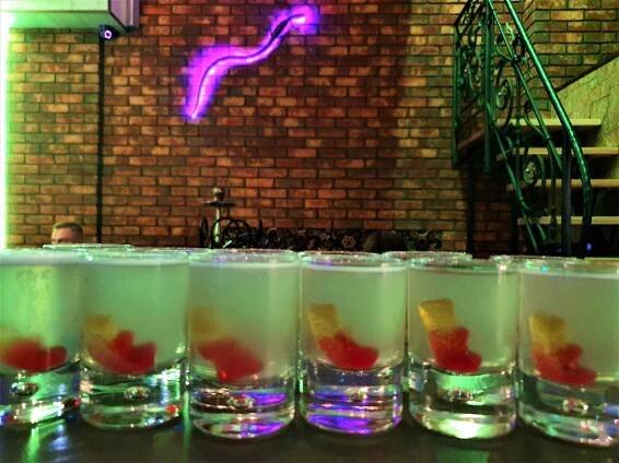 Shot bar | Wild club