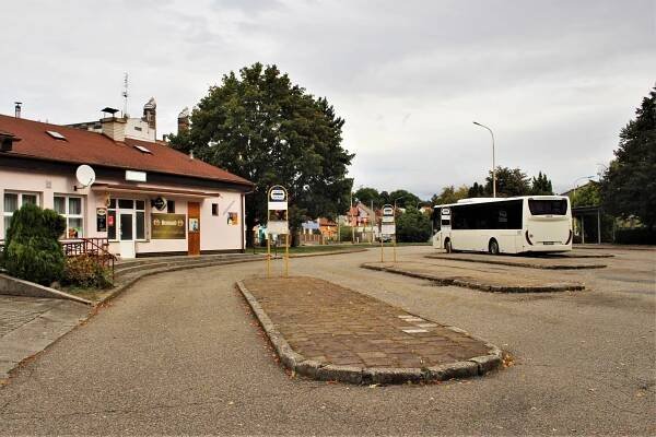 Ivanovice na Hané -... - Autobusová zastávka