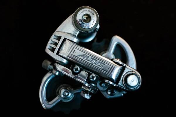 Shimano Altus RD-AT11 rear derailleur short cage vintage