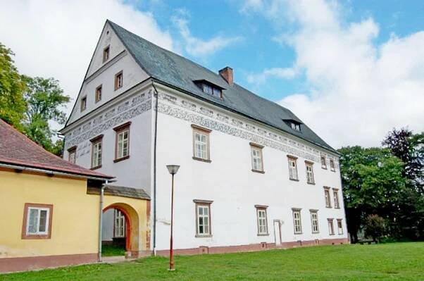 Harrachové – a co po nich zůstalo - 6 Horni_branna zámek likr