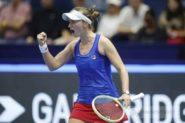 LOH Paříž: Krejčíková vydřela postup do čtvrtfinále! Macháč s Pavláskem zvládli supertiebreak | Tenisový svět 