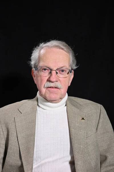 Studiové foto při natáčení pro Paměť národa v Ústí nad Labem, Petr R. Manoušek, 2025