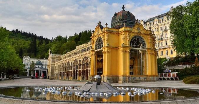 Karlovy Vary, Mariánské Lázně a Františkovy Lázně jsou s dalšími osmi městy nově na seznamu UNESCO