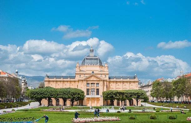 Zagreb - Raftrek Adventure Travel
