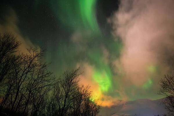 Aurora Borealis – Astropage