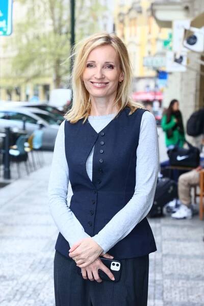 FOTO: Petra Paroubková. – stránka 9