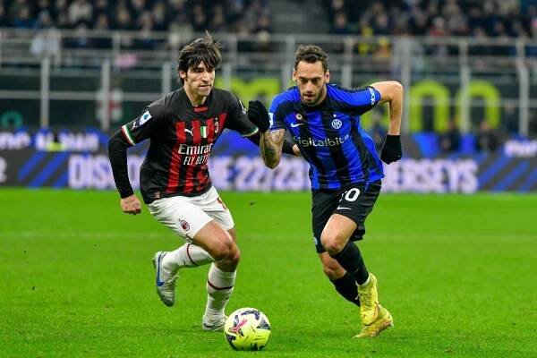 LM: AC Milán - Inter Milán [10.5., 21:00] Liga mistrů dnes v TV