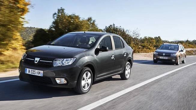 Za málo peněz hodně muziky: Výbava, kterou před pár lety nemělo ani BMW, nabídne dneska i Dacia
