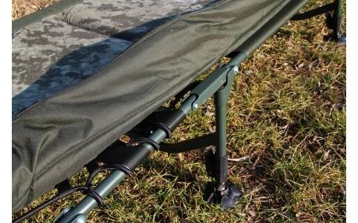 MIVARDI - Lehátko CamoCODE Flat8 | FishMax.cz 