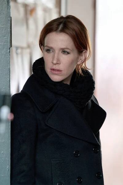 Vzpomínky - The Following Sea - Z filmu - Poppy Montgomery
