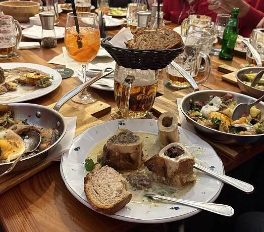 ŠENK A RESTAURACE LÉKÁRNA, Pilsen - Menu, Prices & Restaurant Reviews - Tripadvisor