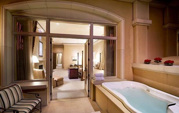 PalazooSuites0012.jpg
